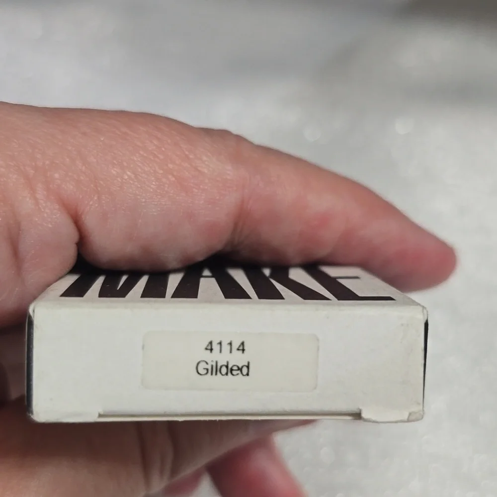 MAKE Beauty Gold Bronze Satin Finish Eyeshadow Shade 4114 Gilded